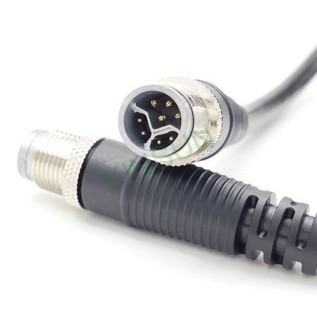 Mužský kabel M12 s kódováním Y